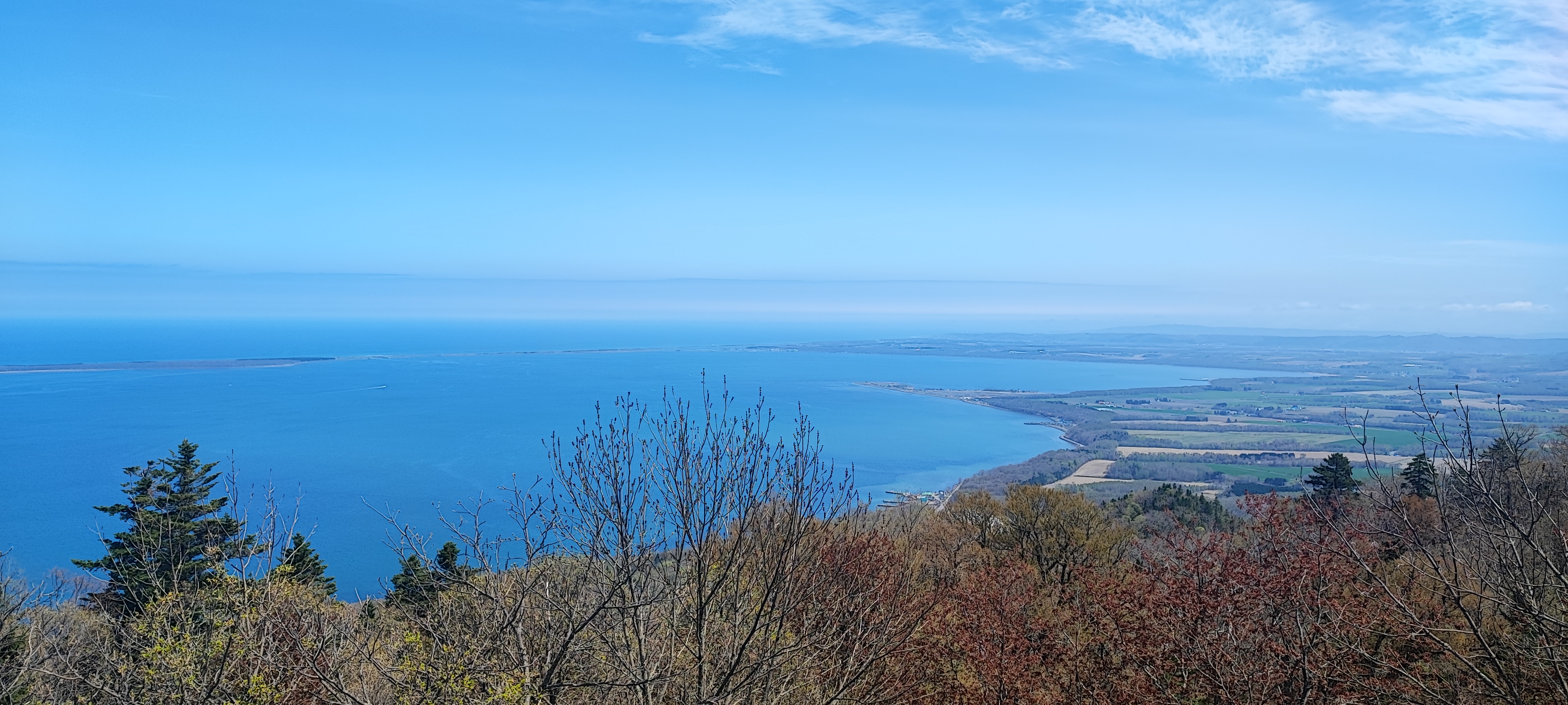 Lake Sarroma